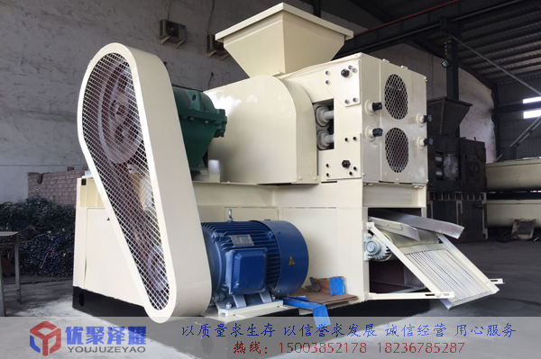 �����V����C